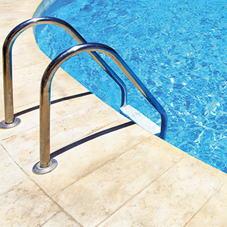 Pool & Spa